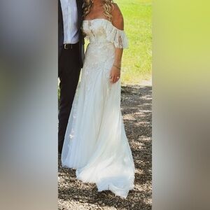 Willowby Watters Mackinnon 54714 Wedding Gown Dress Size 6 romantic boho EUC